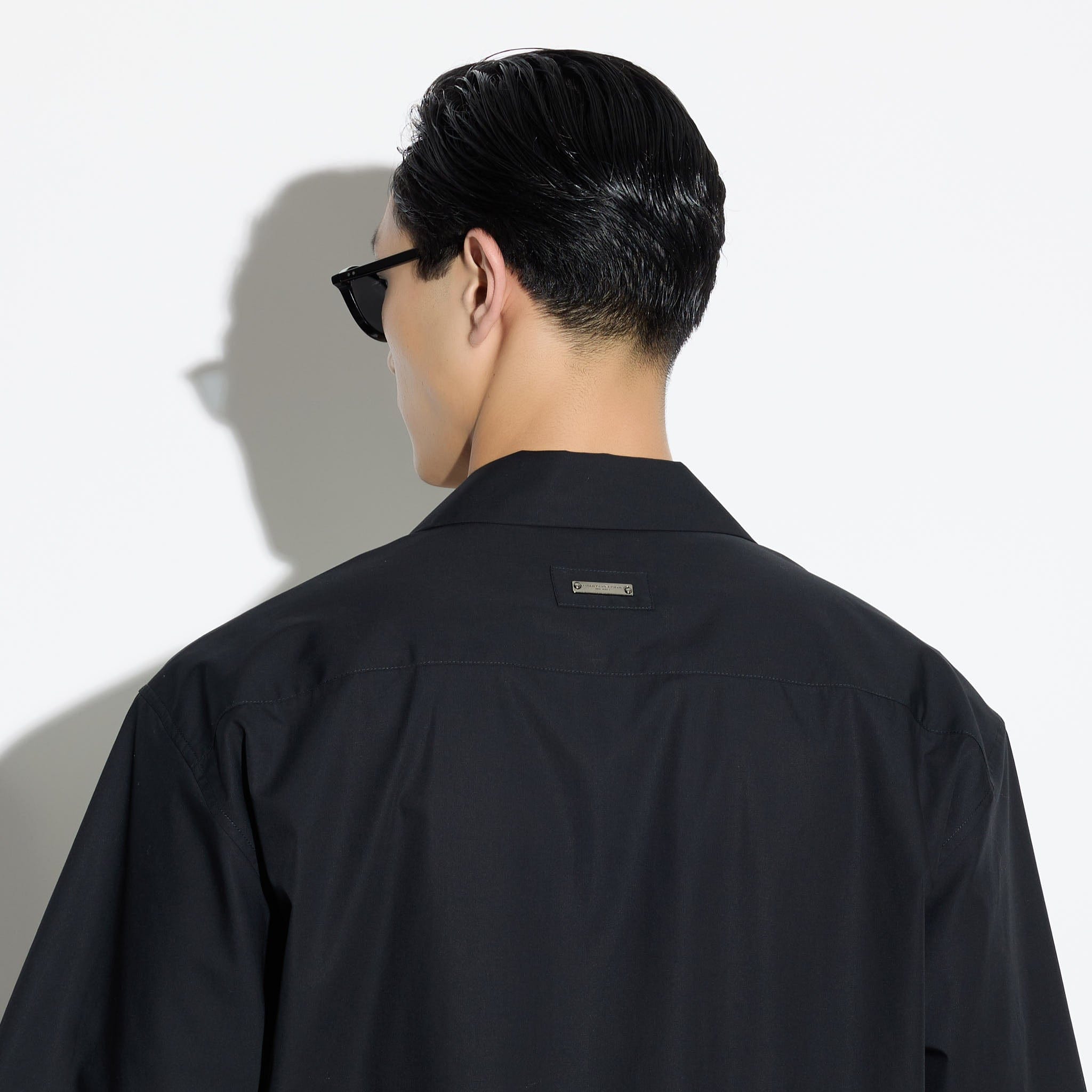 Camicia Over a Manica Corta in Cotone Nero Camicia Tessuto Paolo Pecora