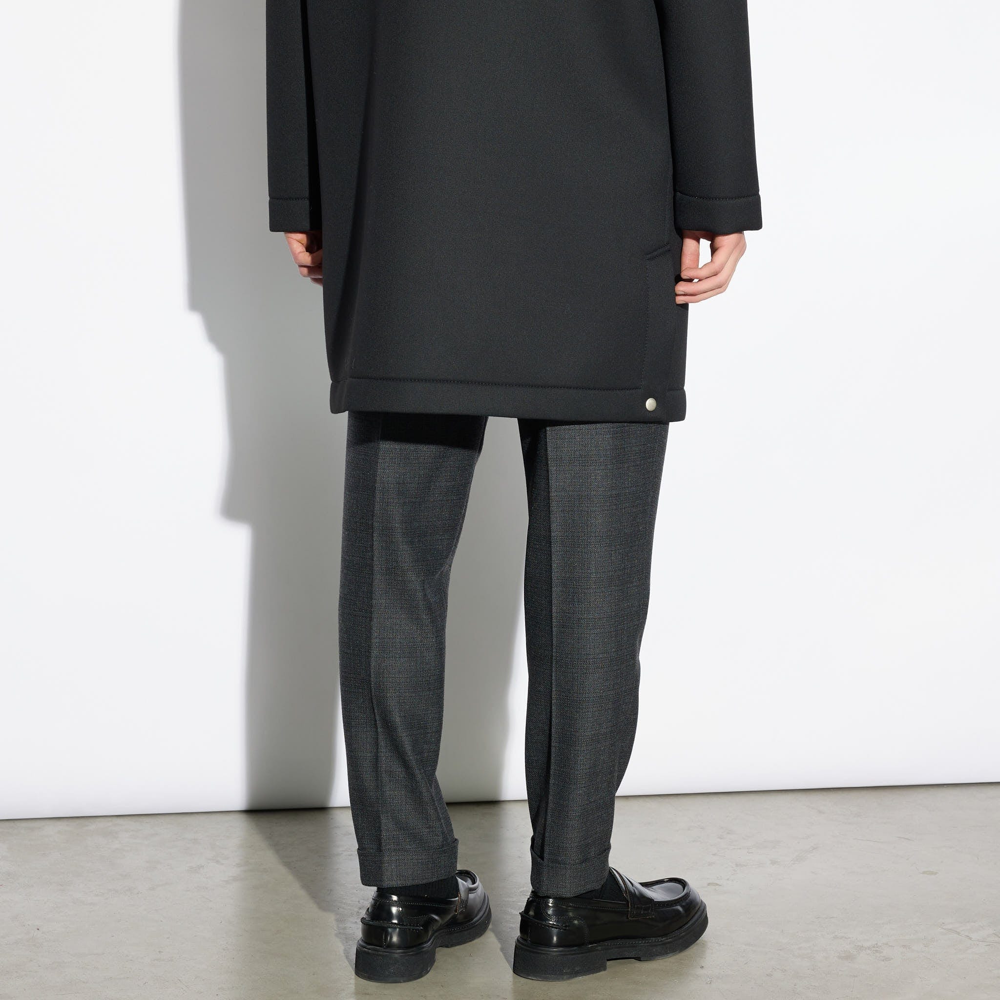 Cappotto Nero in Tessuto Tecnico Cappotto Tessuto Paolo Pecora