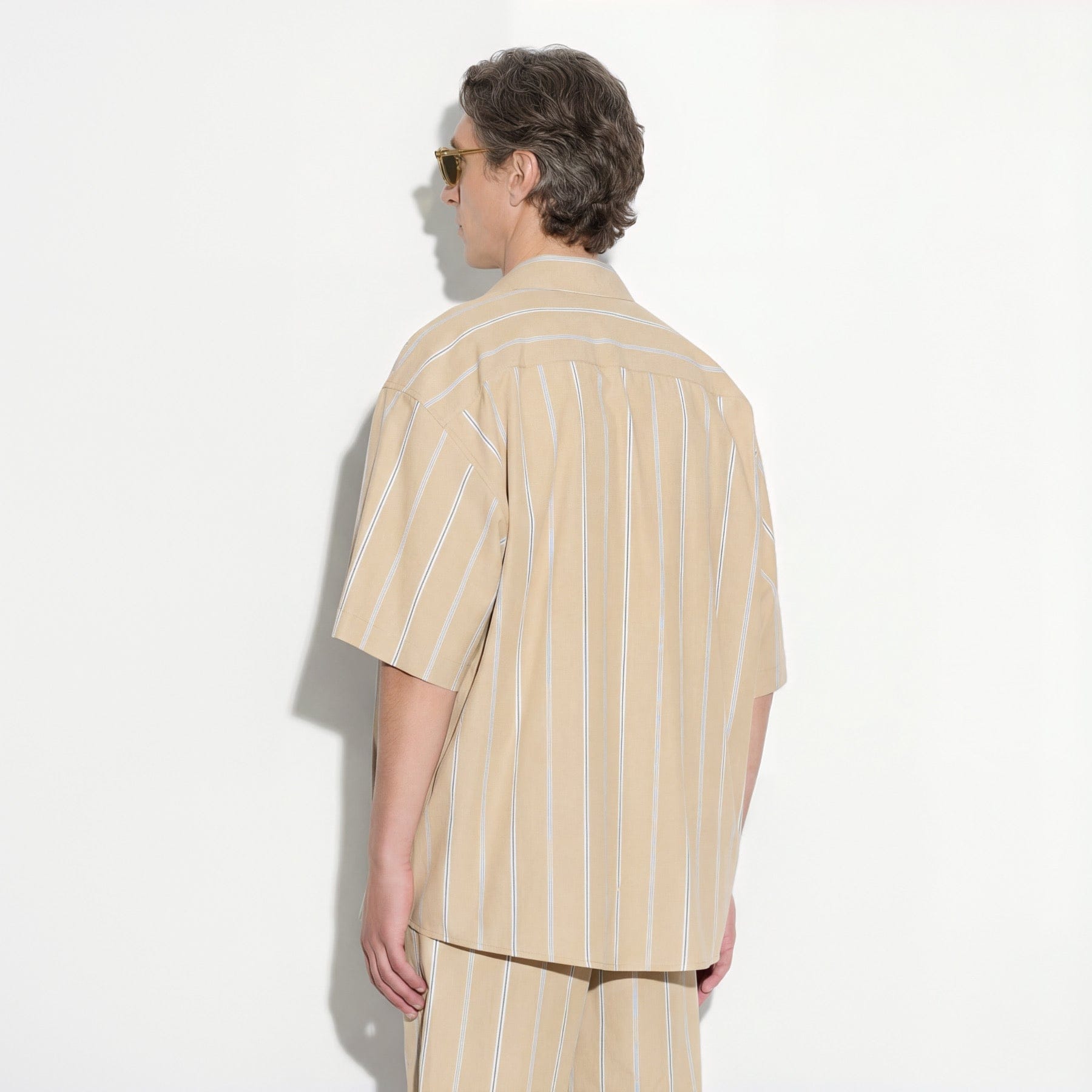 Camicia Boxy Fit a Maniche Corte in Cotone a Righe Beige e Bianco Camicia Tessuto Paolo Pecora