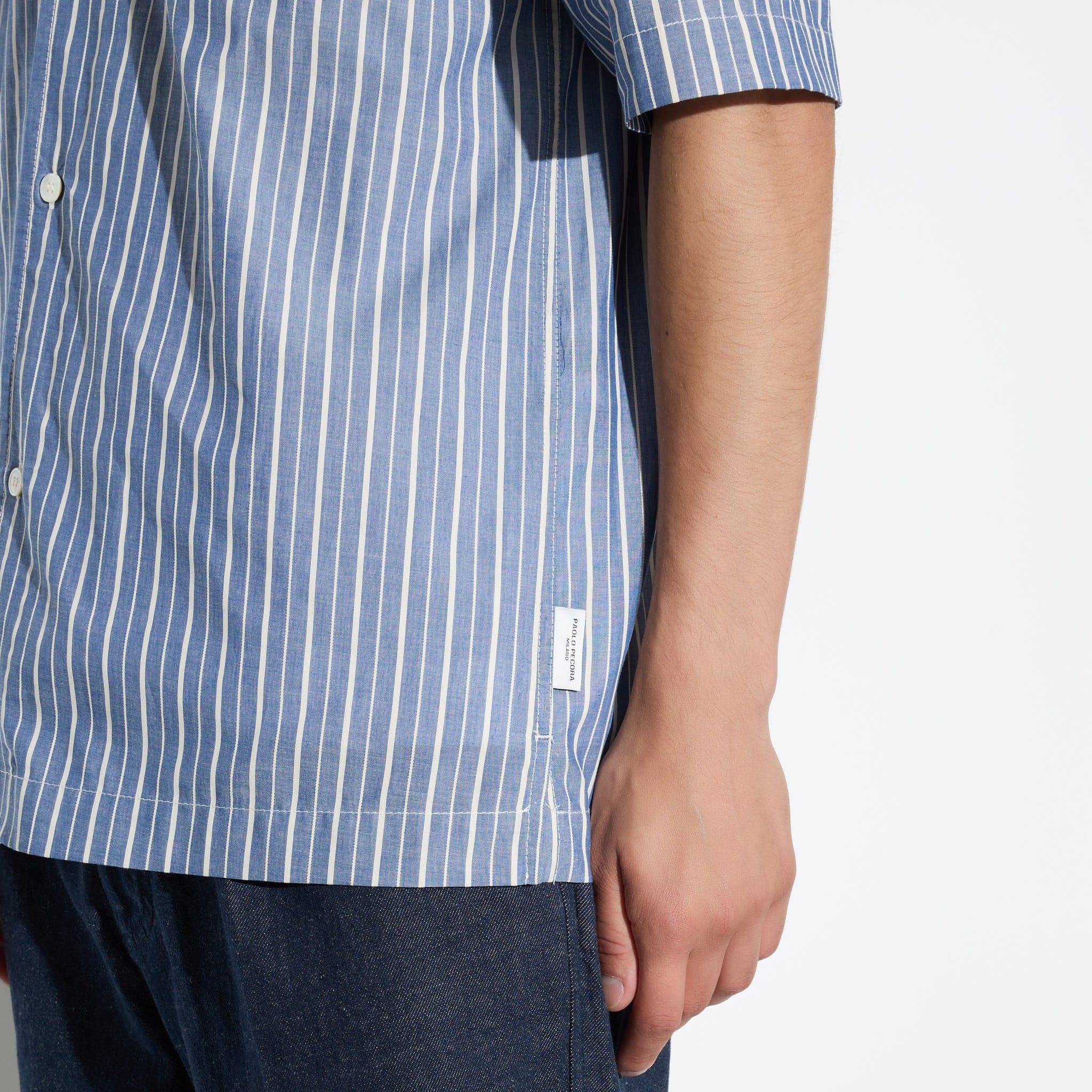 Camicia Over a Maniche Corte in Cotone a Righe Azzurro e Bianco Camicia Tessuto Paolo Pecora