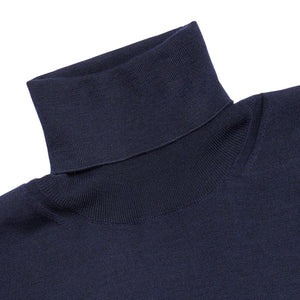 Dolcevita Blu Navy in Lana Merino Extrafine Paolo Pecora