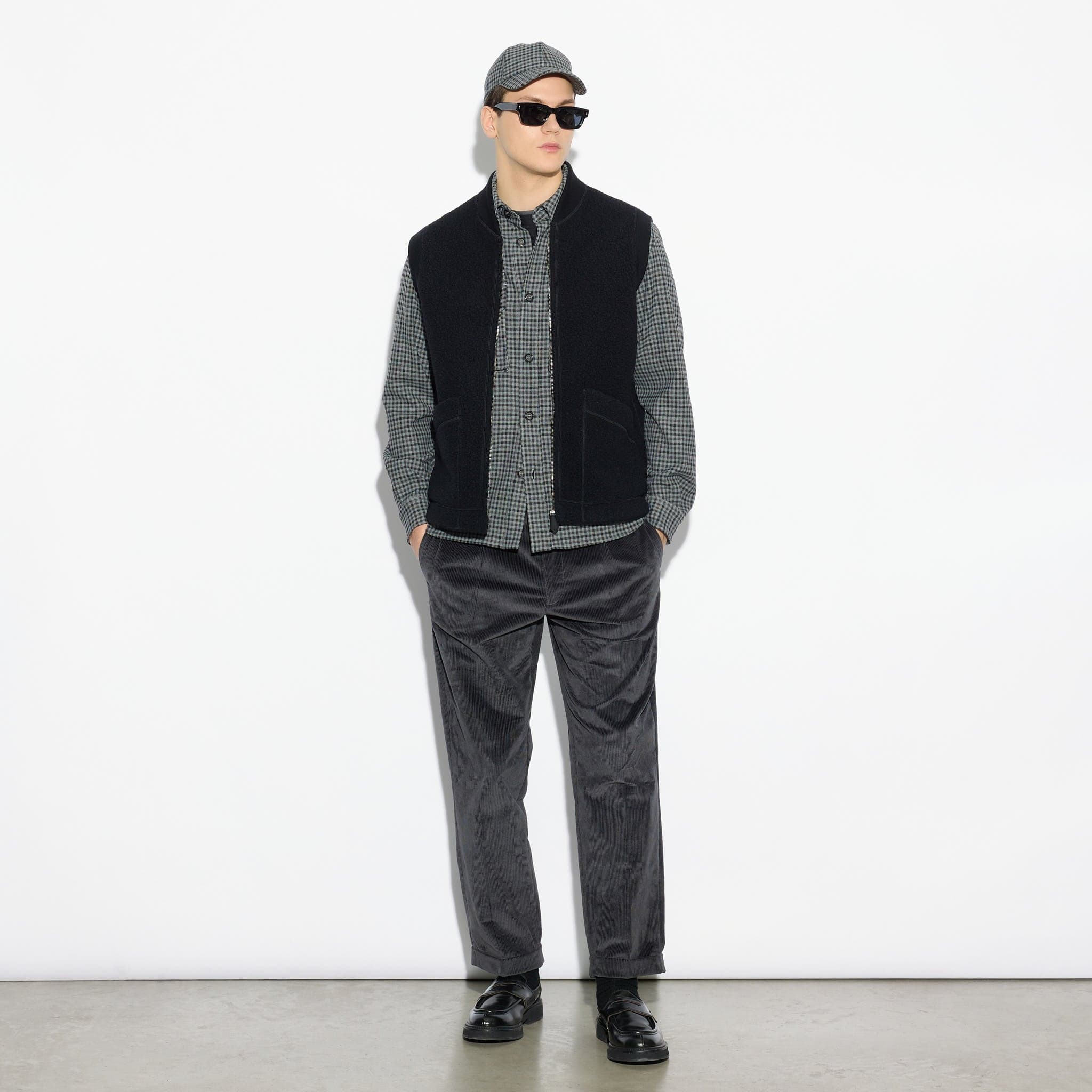 Chino in Velluto Millerighe Fumo Di Londra Pantalone Tessuto Paolo Pecora